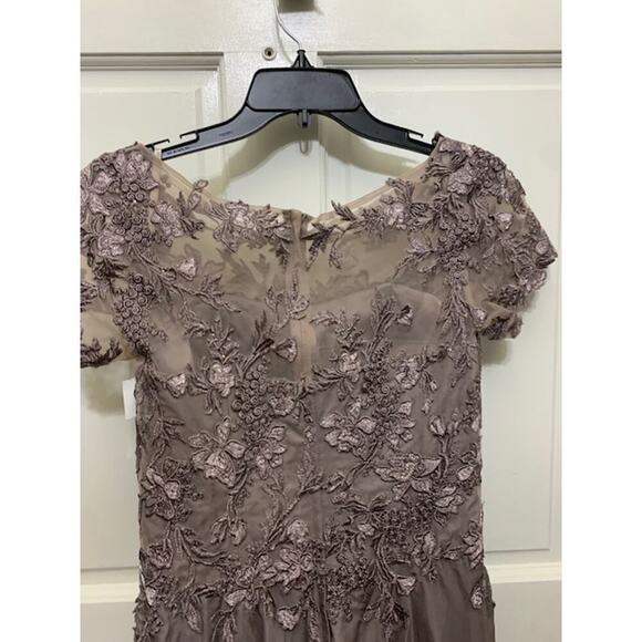 La Femme Size 4 Floral Embroidery Mother of the Bride Gown Mauve Style 29235 - Picture 5 of 11